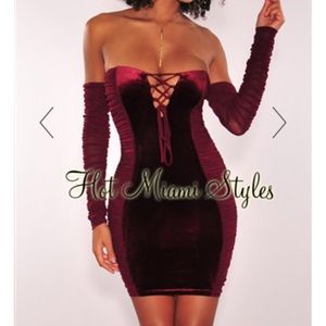 Hot Miami Styles dress (same dress but in black!!)